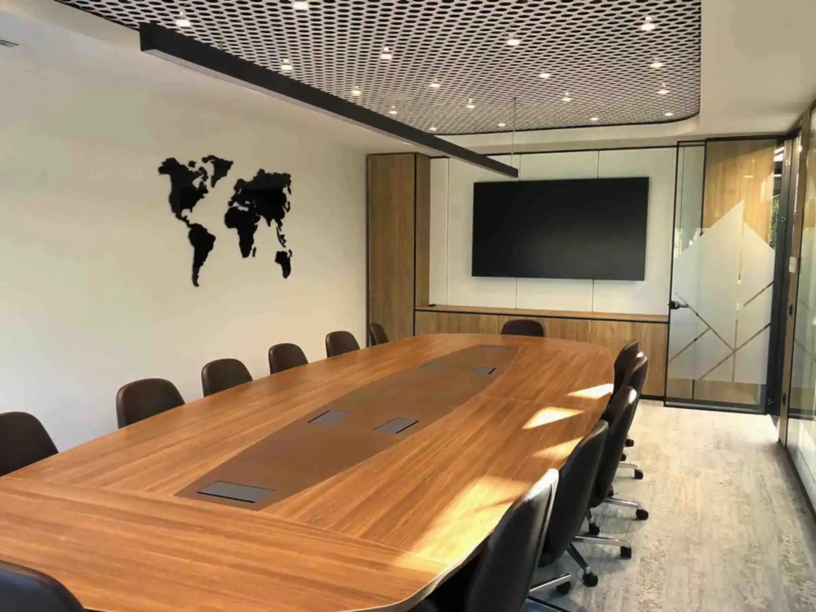 FABRİKADA GÜNCEL OFİS DEKORASYONU PROJELERİ